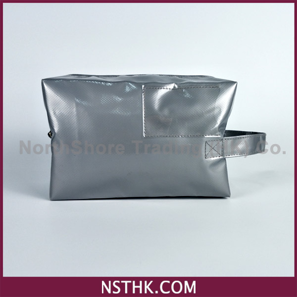 Tarpaulin cosmetic bag (F0437T1A)