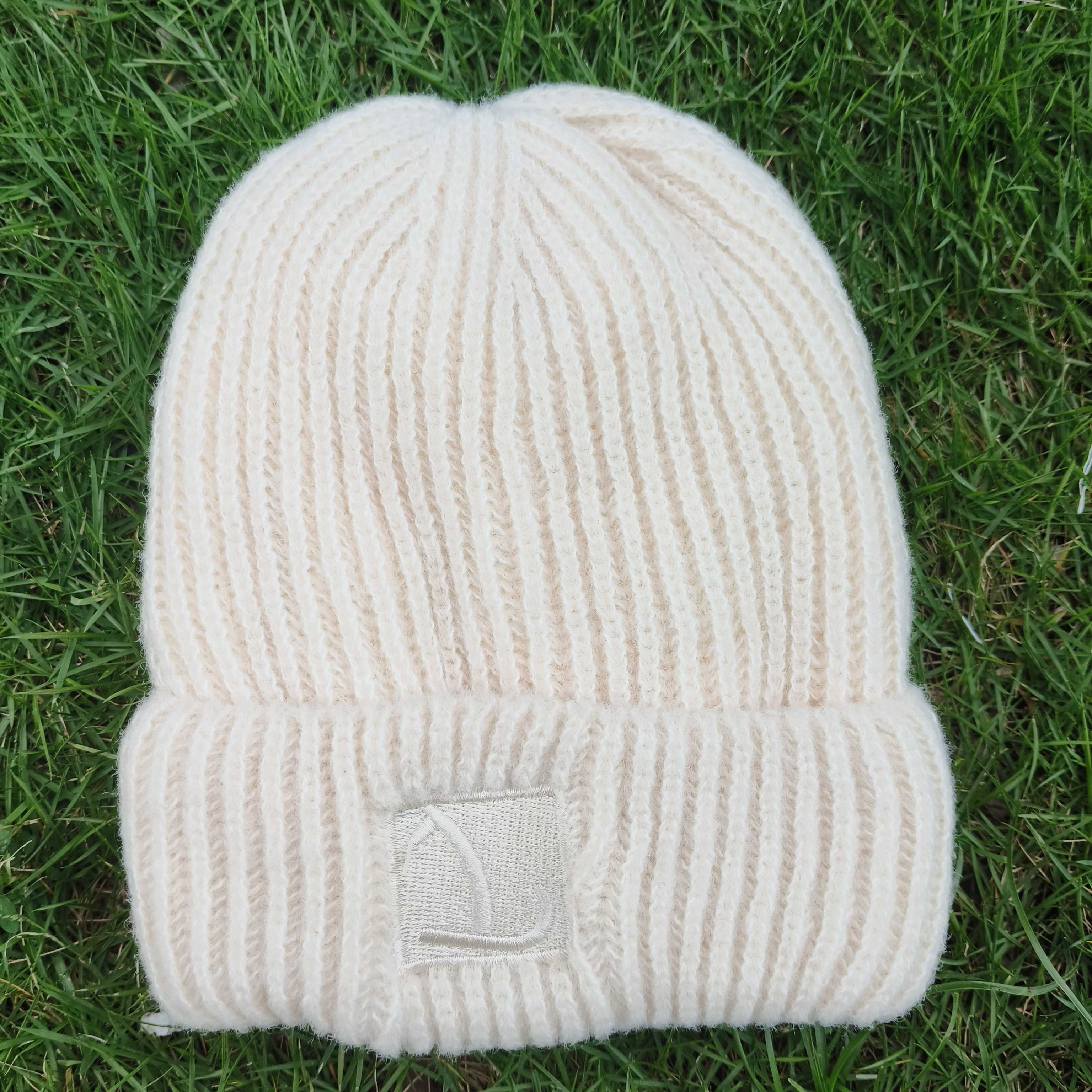 Hat （F3702A-1）