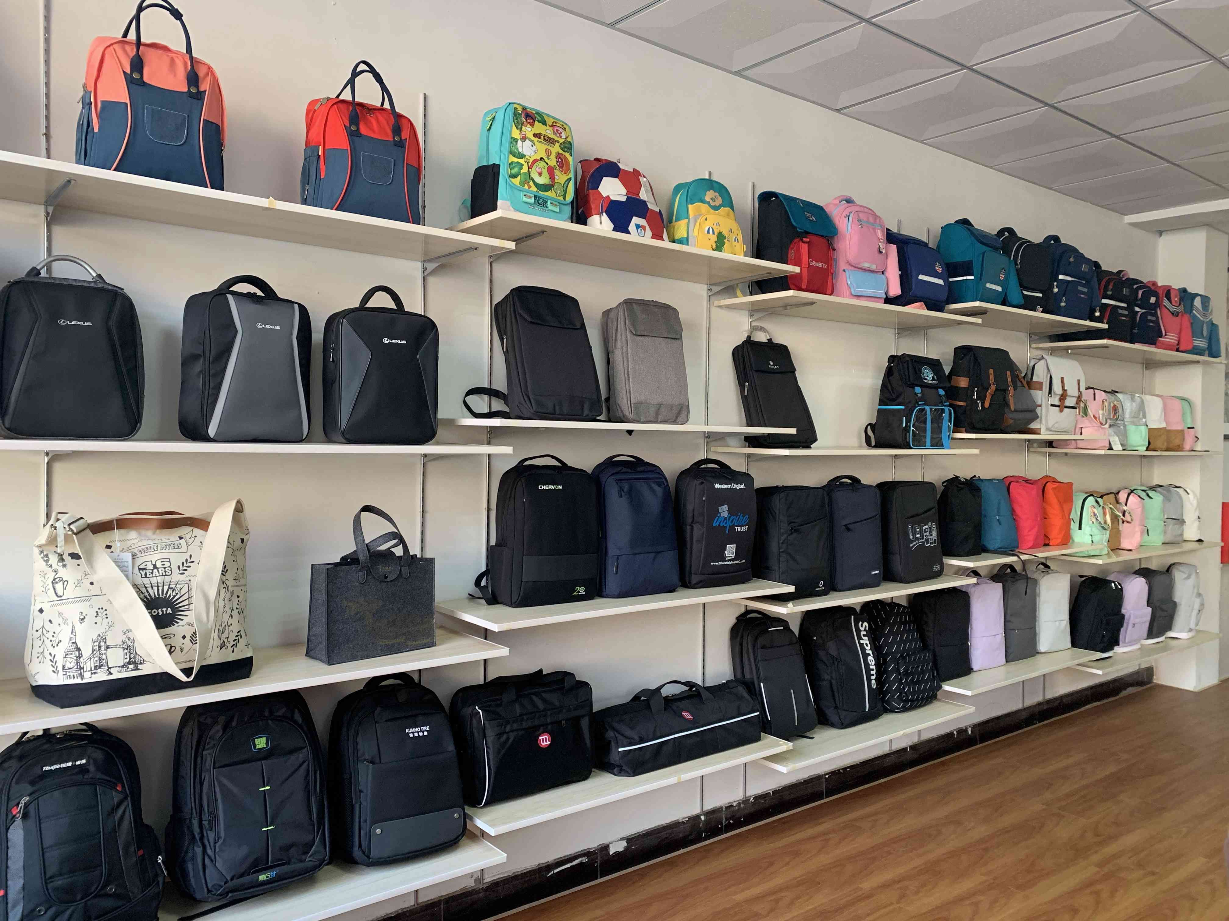 Sample room (4)